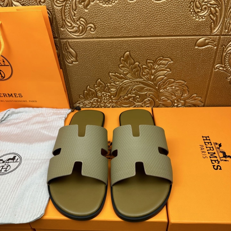 H**mes slippers